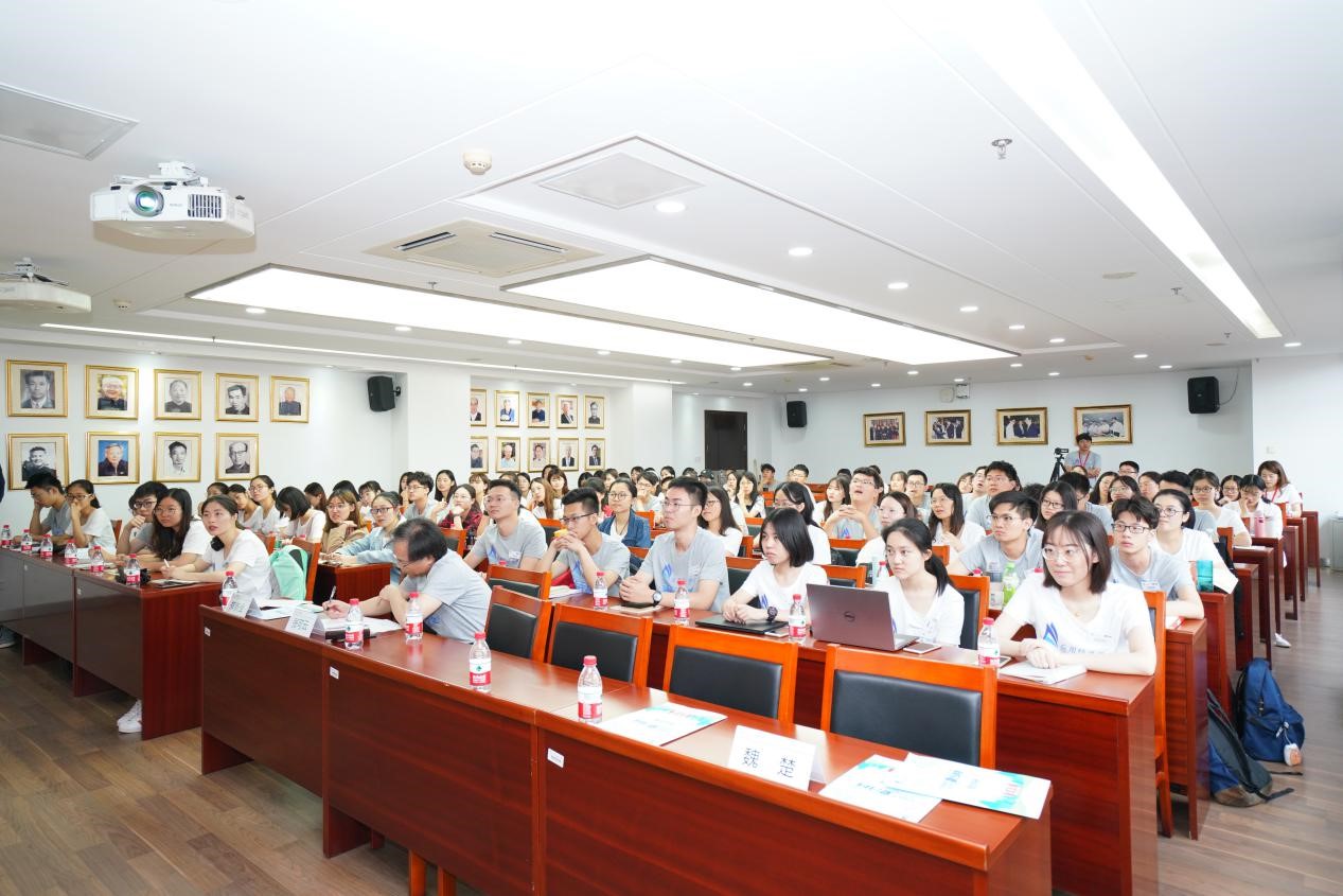 中国人民大学应用经济学院