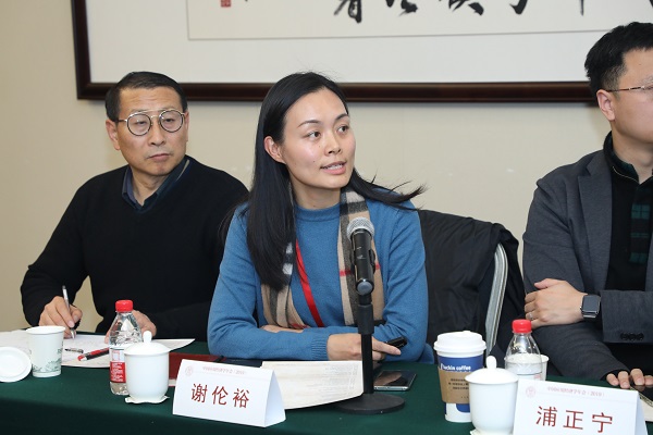 3960e1bb8478403ab866033015bbdb4b.jpg 谢伦裕.JPG