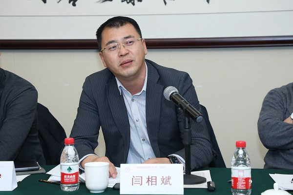 531bdd80a6794d7cb06604a7b28eb78f.jpg 闫相斌.JPG